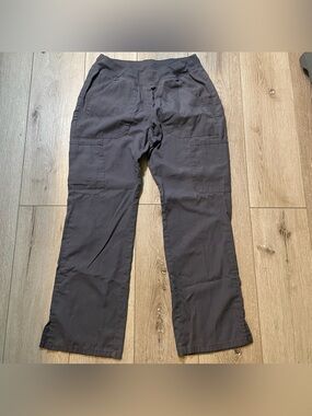Cherokee Workwear Grey Utility Cargo Scrub Pants Small Petite SP Comfort Waist